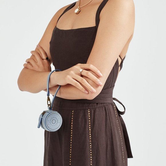 TIGERLILY Blue Grey Leather Keychain Coin Purse Wristlet NWT RRP$79 - Picture 4 of 6